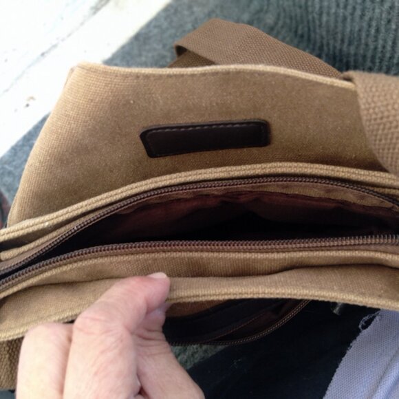 BROWN CANVAS CROSSBODY SMALL HANDBAG 6 POCKETS LINED - Picture 6 of 7